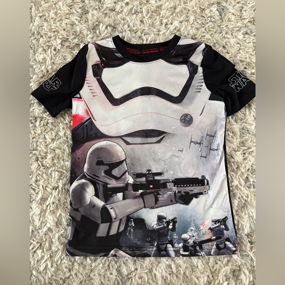 Star Wars Boys Tshirt Size Medium 5 6 Soft Material